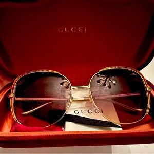 Gucci Oversized Sunglasses